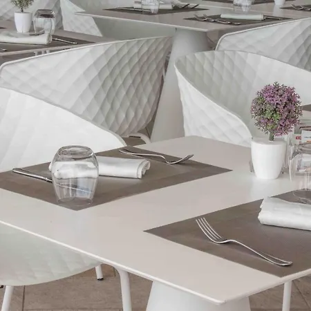 Hotel Egitarso Sul Mare 3*